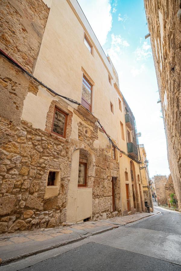 3 En La Muralla Romana Junto A La Catedral Apartamento